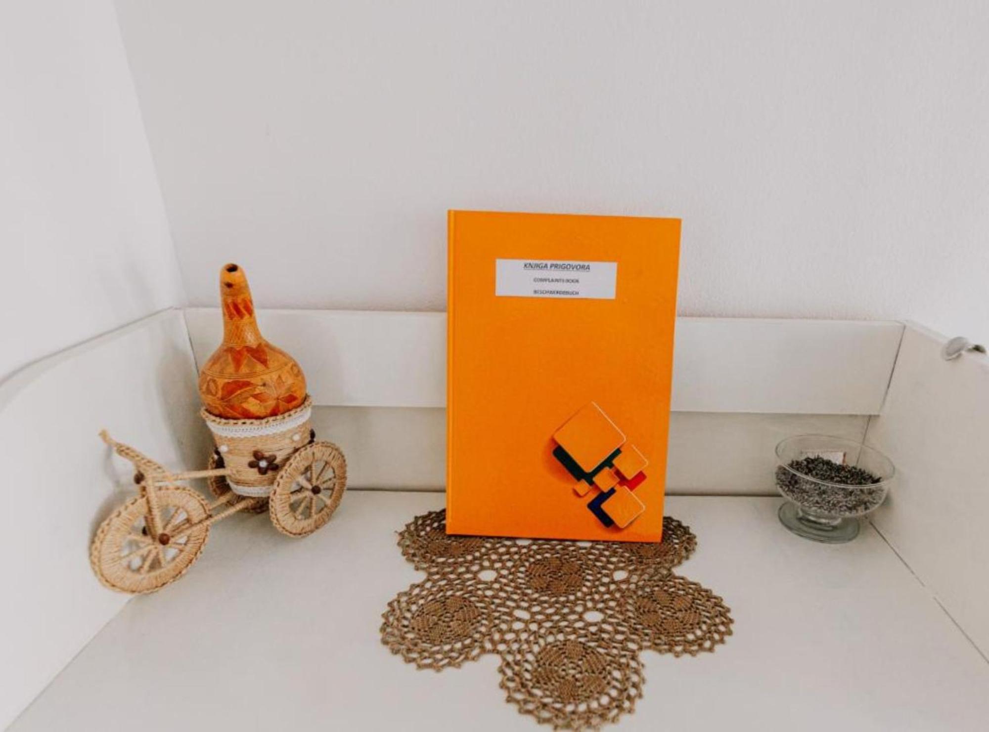 Apartmani Tea I Toni Gradiste Ngoại thất bức ảnh