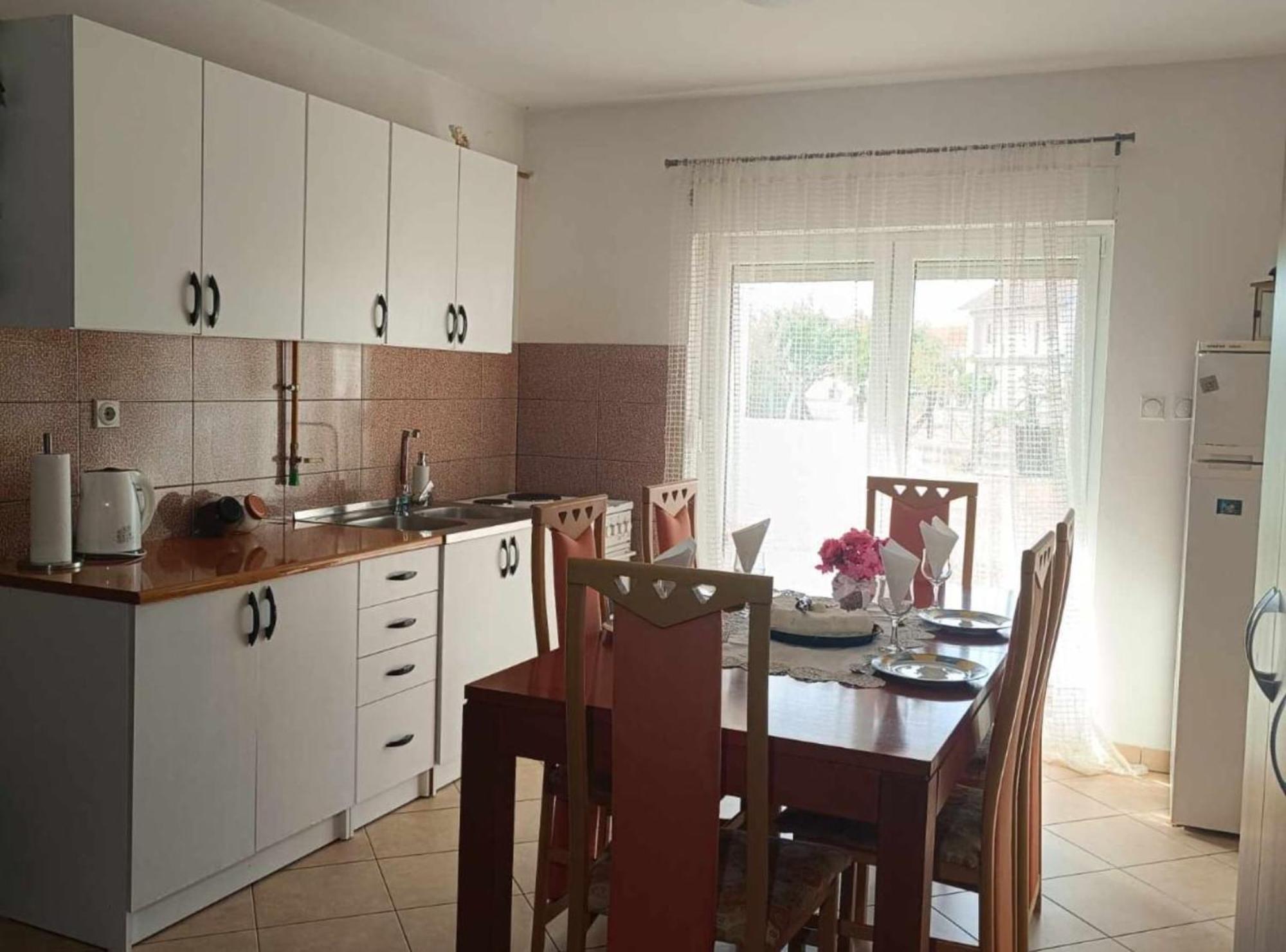 Apartmani Tea I Toni Gradiste Ngoại thất bức ảnh