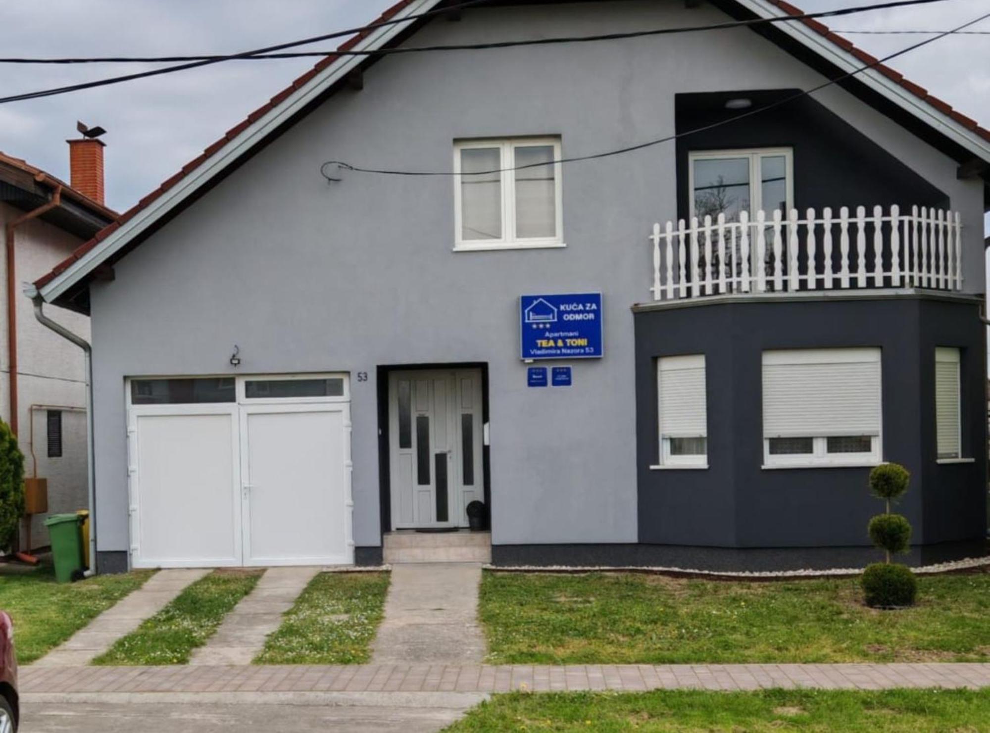 Apartmani Tea I Toni Gradiste Ngoại thất bức ảnh